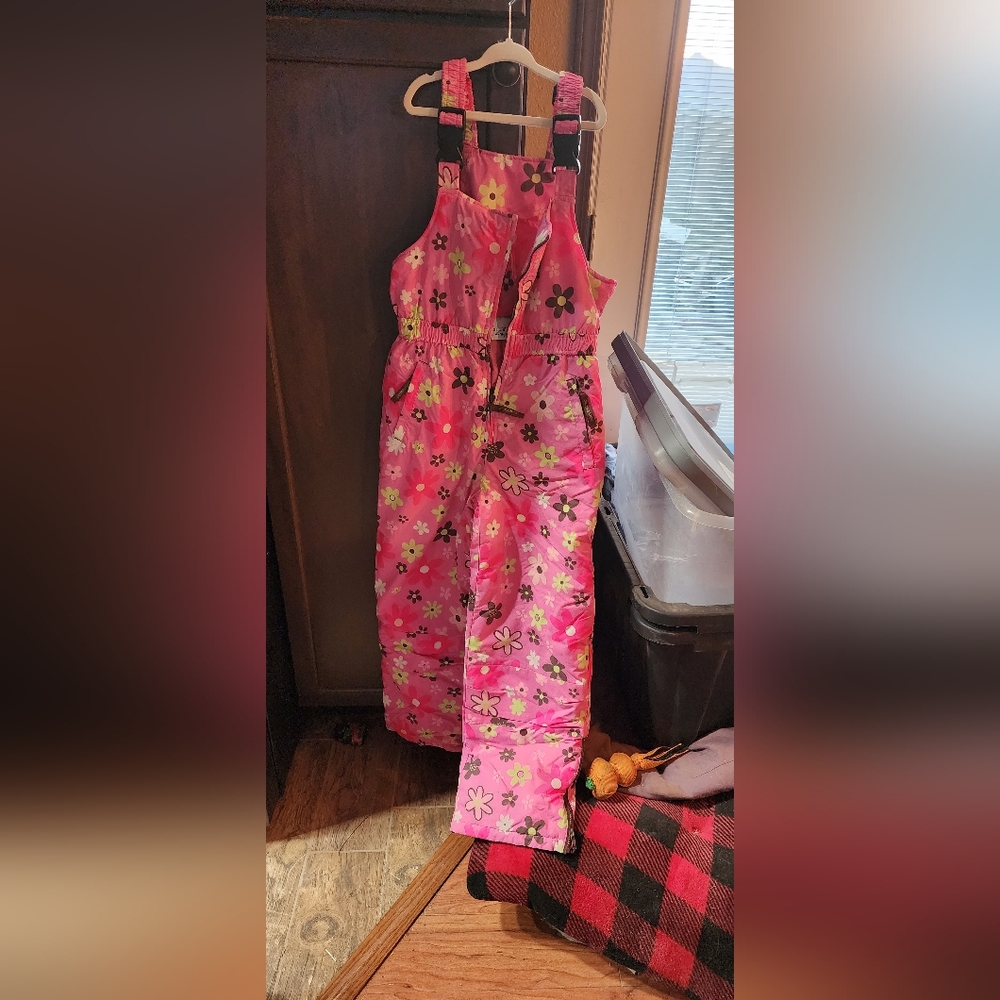 Kids snowsuit and pants
